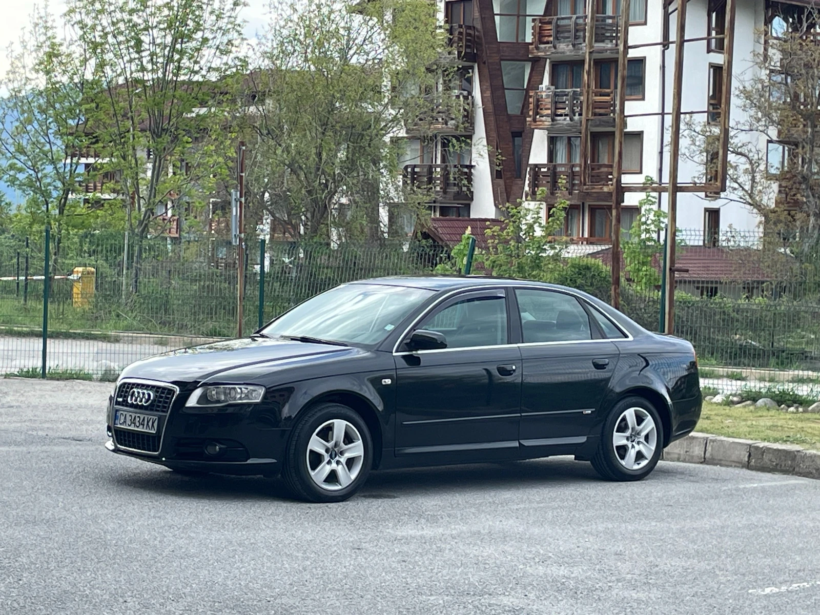 Audi A4 2.0 TDI S-line BPW quattro, снимка 2 - Автомобили и джипове - 54699161
