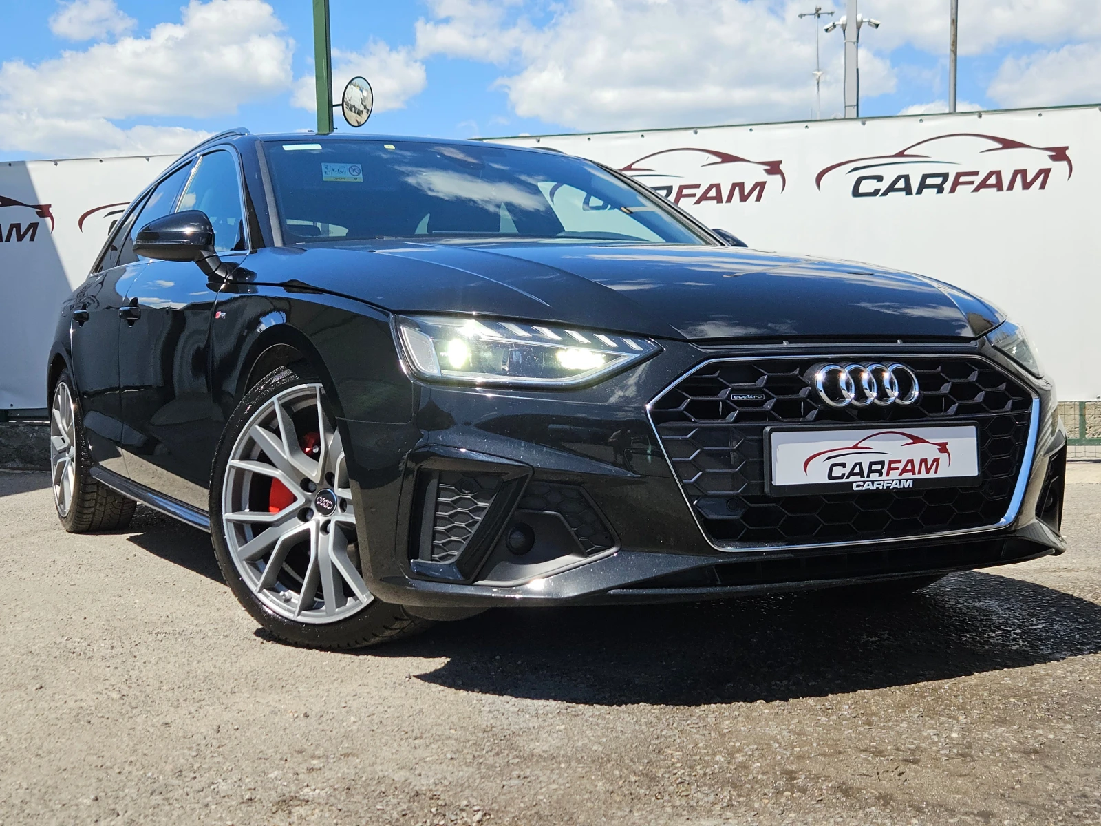 Audi A4 2.0TDI/3xSline/Quattro/Matrix/CARPLAY/МАСАЖ/ПАДГРЕ