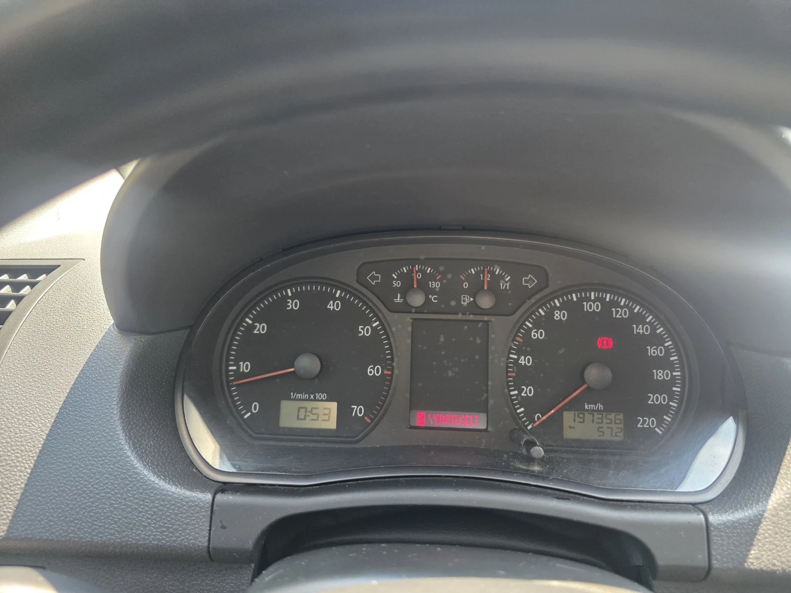 VW Polo 1.4 Автоматик, Камера, Навигация , снимка 15 - Автомобили и джипове - 55153290