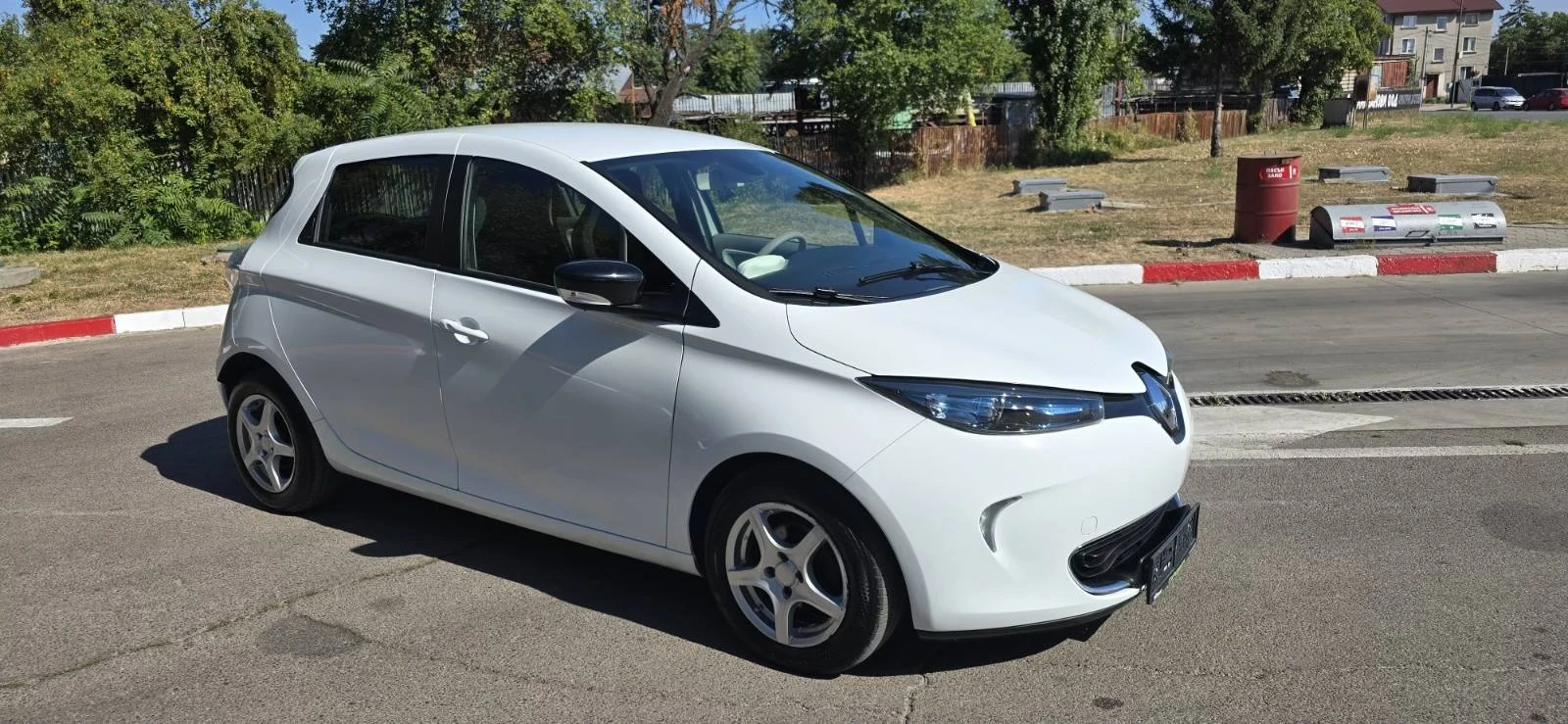 Renault Zoe Собствена батерия 43kw Навигация, снимка 7 - Автомобили и джипове - 55692300