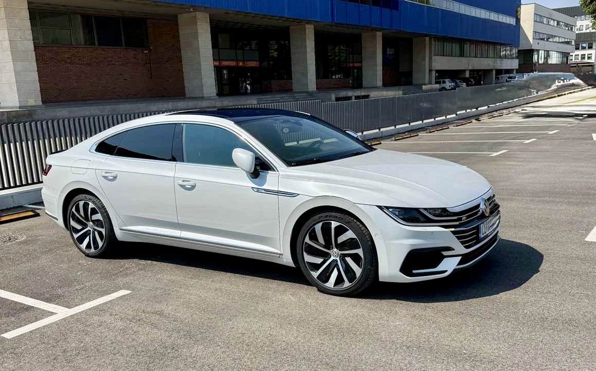 VW Arteon R-Line Панорама, снимка 4 - Автомобили и джипове - 55899377
