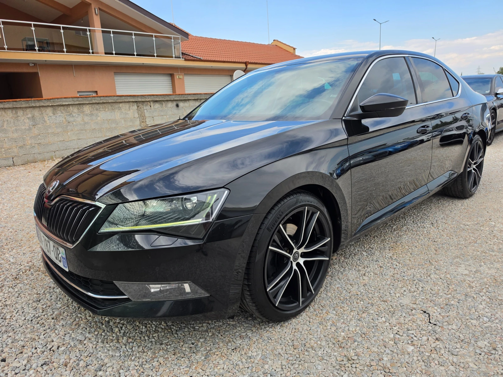 Skoda Superb 2.0TDI 190КС/STYLE