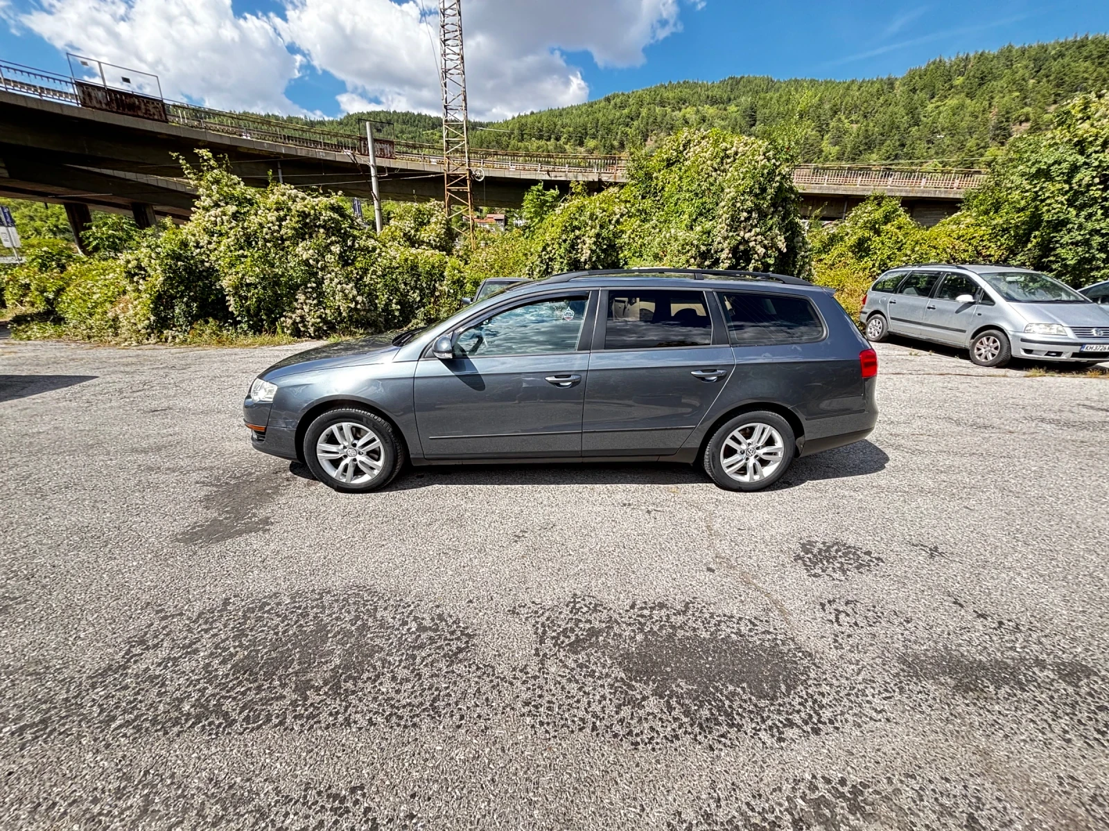 VW Passat 2.0 TDI 110 коня, снимка 4 - Автомобили и джипове - 55952163