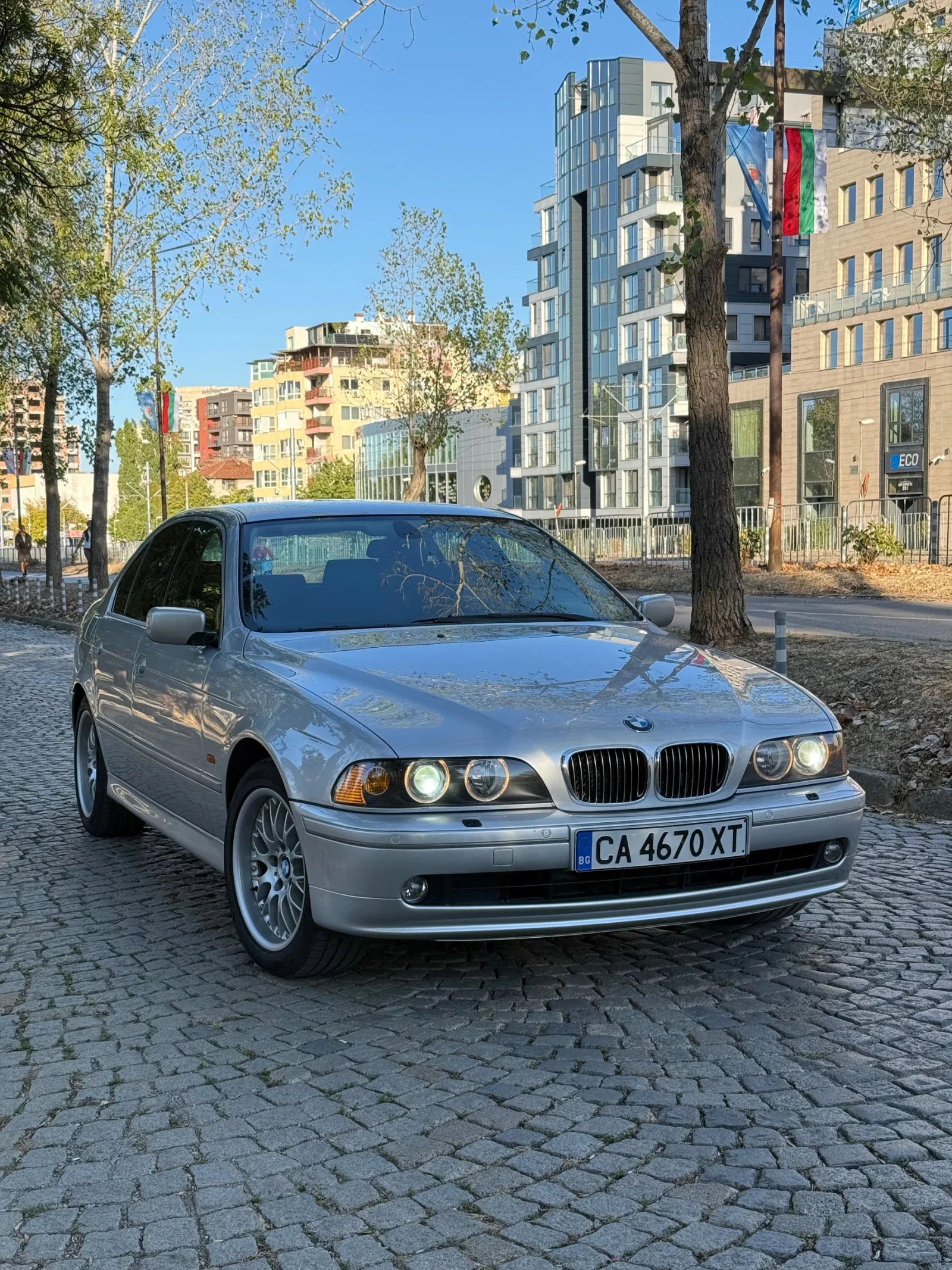 BMW 535 iA, снимка 3 - Автомобили и джипове - 56400623