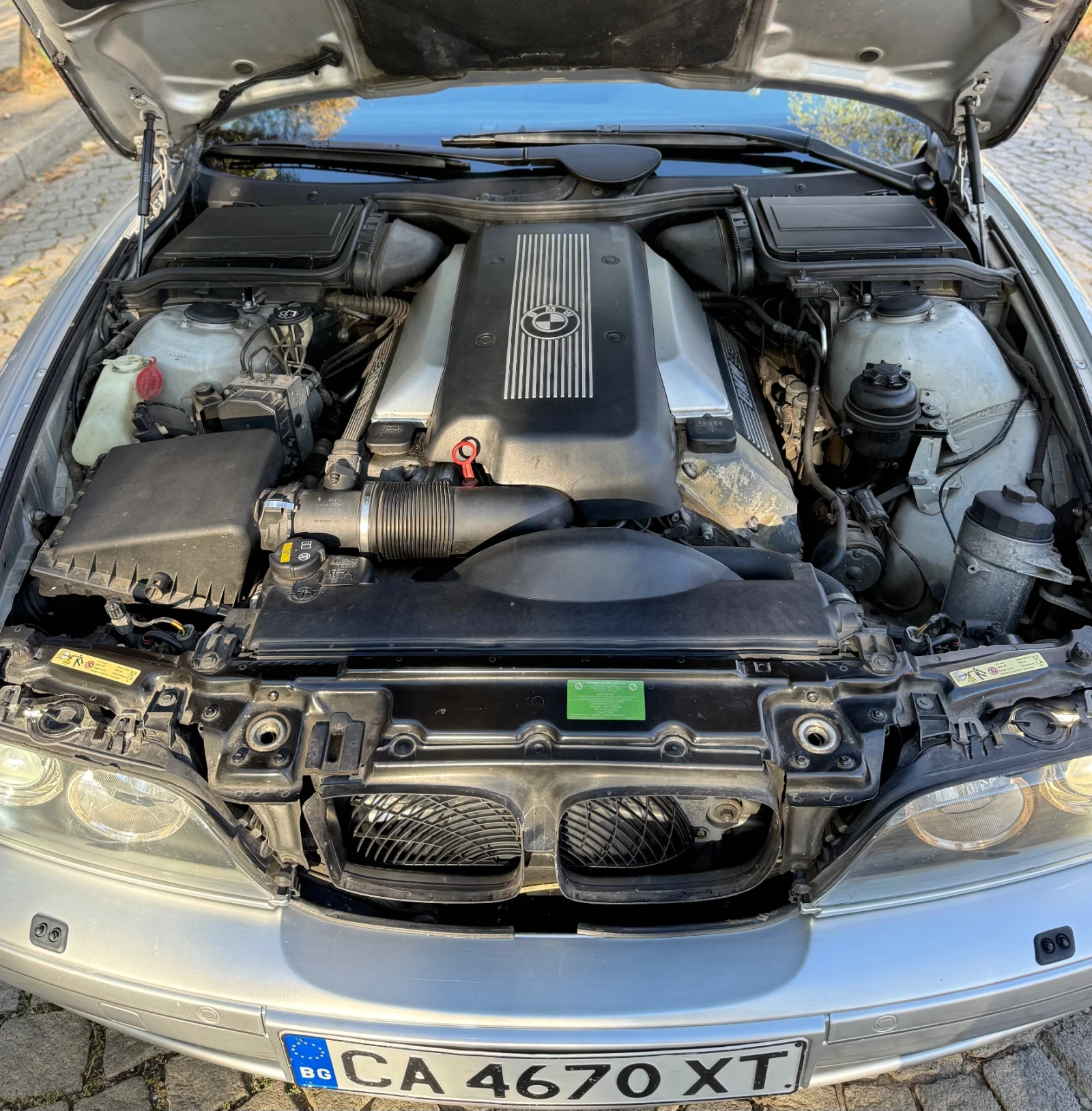 BMW 535 iA, снимка 12 - Автомобили и джипове - 56400623