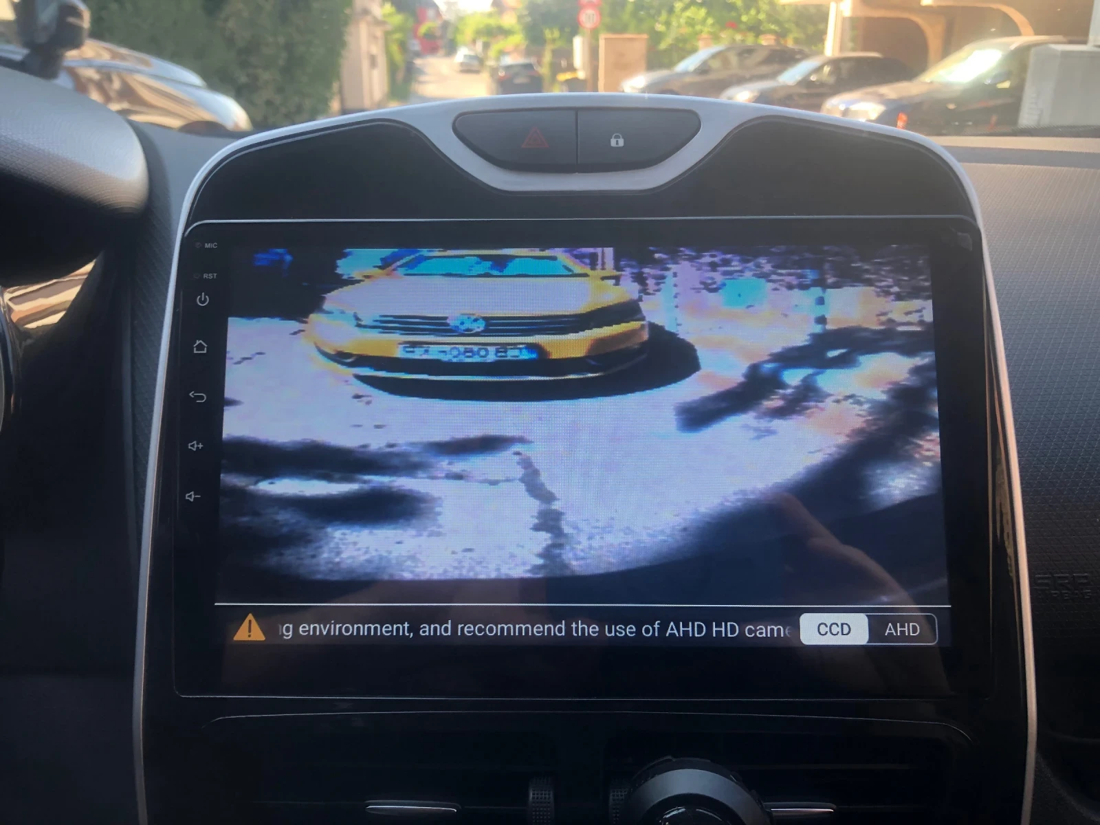 Renault Clio CarPlay/Navi/Camera/Keyless Go/Internet/Multimedia, снимка 16 - Автомобили и джипове - 56663380