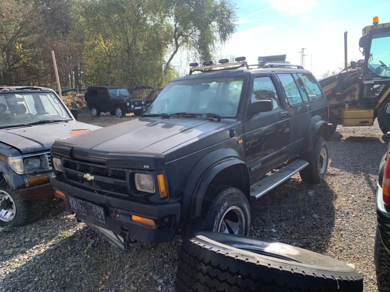 Chevrolet Blazer, снимка 2 - Автомобили и джипове - 38666560