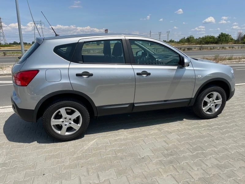 Nissan Qashqai 1.6 i 114k.c, снимка 4 - Автомобили и джипове - 46732255