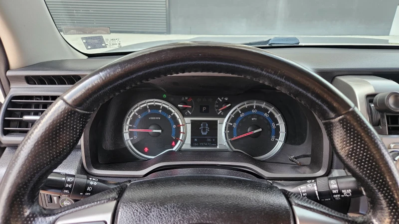 Toyota 4runner SR5, снимка 12 - Автомобили и джипове - 51120556