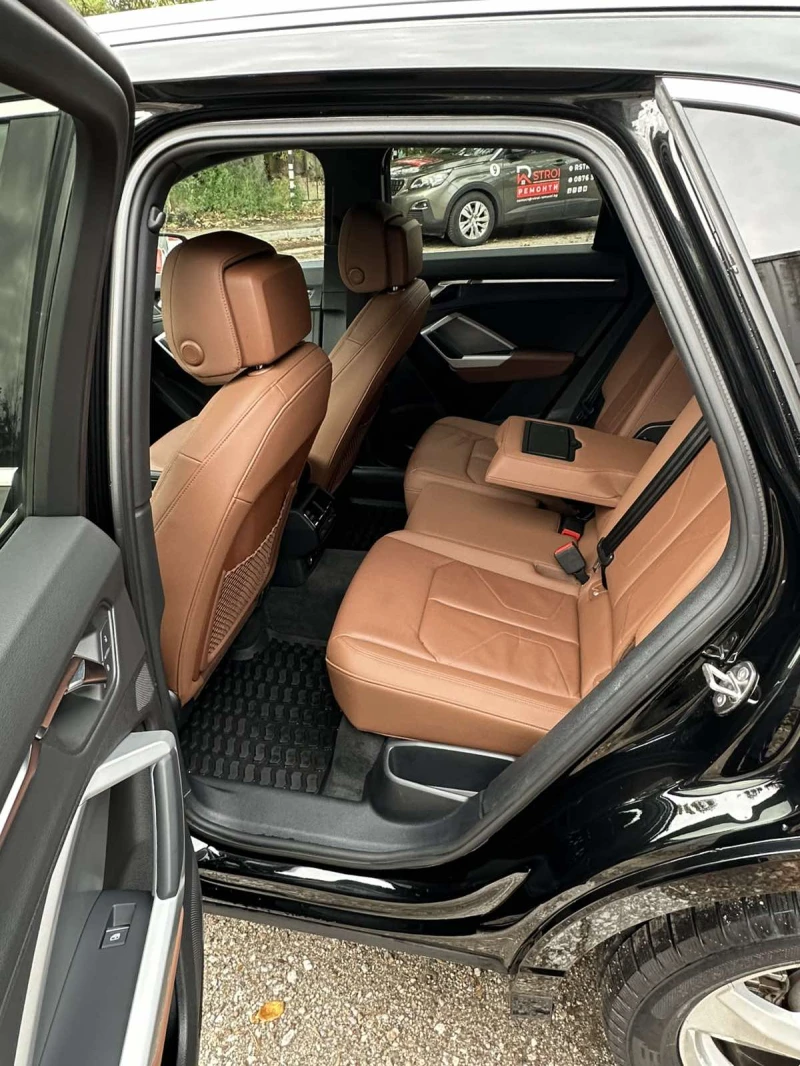 Audi Q3, снимка 9 - Автомобили и джипове - 52519002