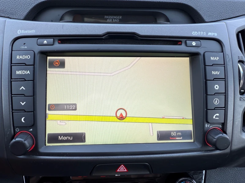 Kia Sportage 2.0 4x4 AUT. NAVI ШВЕЙЦАРИЯ, снимка 8 - Автомобили и джипове - 52606359