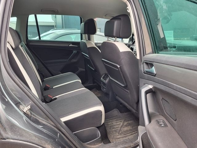 VW Tiguan 2.0TDI Comfortline OFFROAD 4Motion Navi, снимка 9 - Автомобили и джипове - 46794856