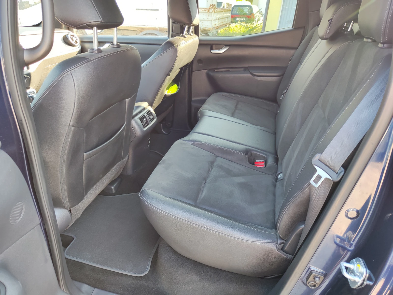 Mercedes-Benz X-Klasse 250d/4M/NAVI/LED/R-Camera+ 360/Lane assist/ | Mobile.bg   12