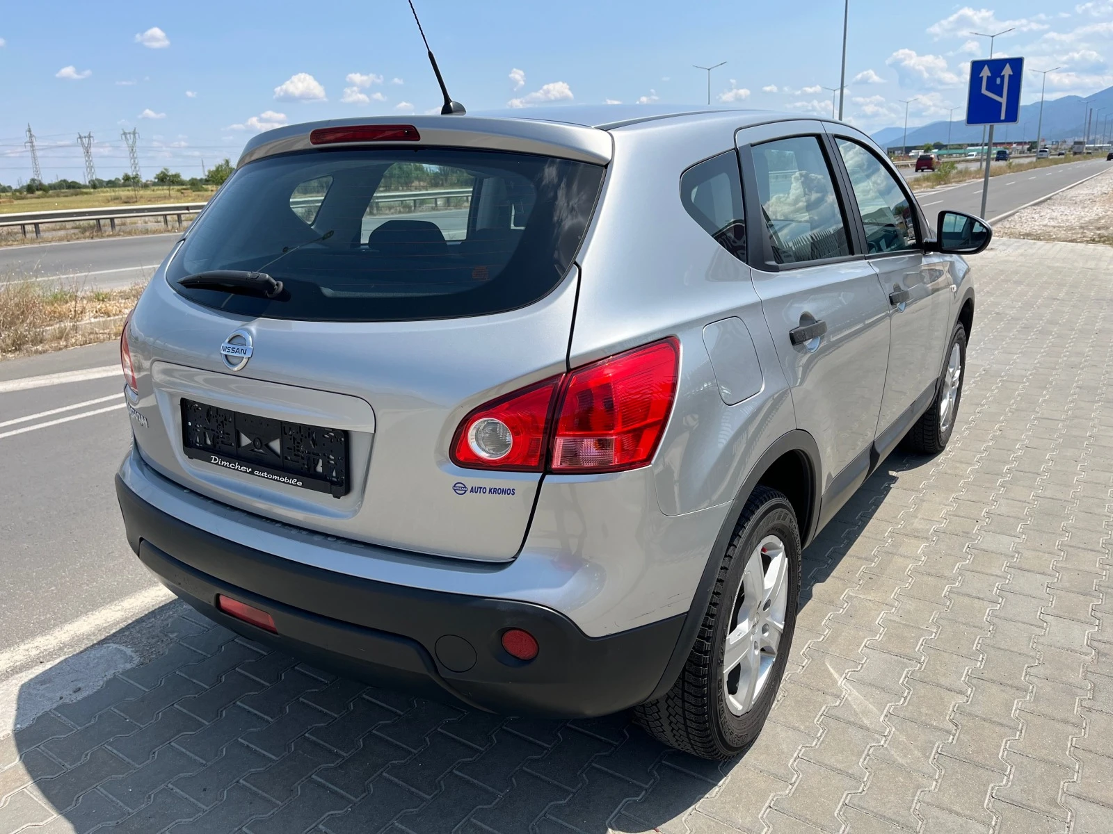 Nissan Qashqai 1.6 i 114k.c - изображение 6