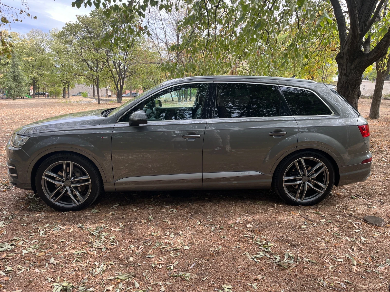 Audi Q7 FULL MATRIX  - изображение 9