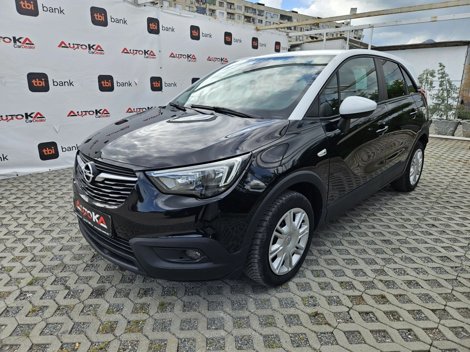 Opel Crossland X 1.2i-82кс= ФАБРИЧНА ГАЗ= 155.000км= CAR PLAY - изображение 6