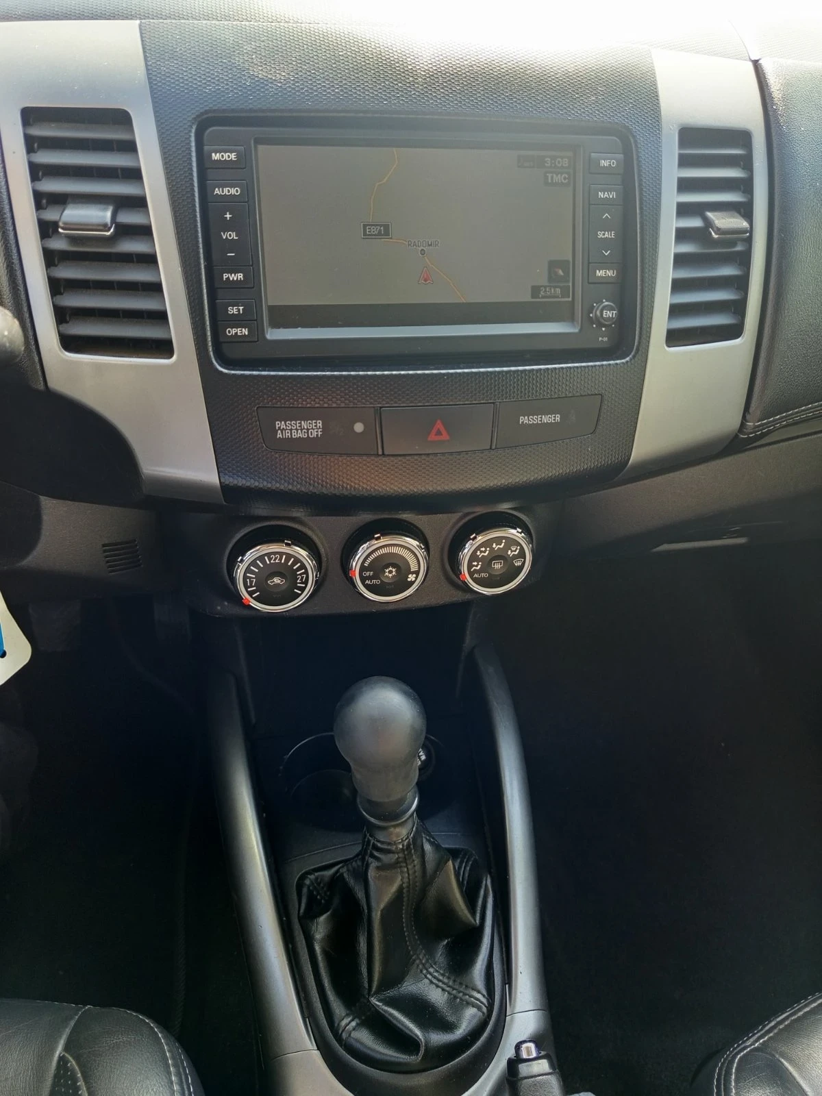 Peugeot 4007 2.2 - изображение 9