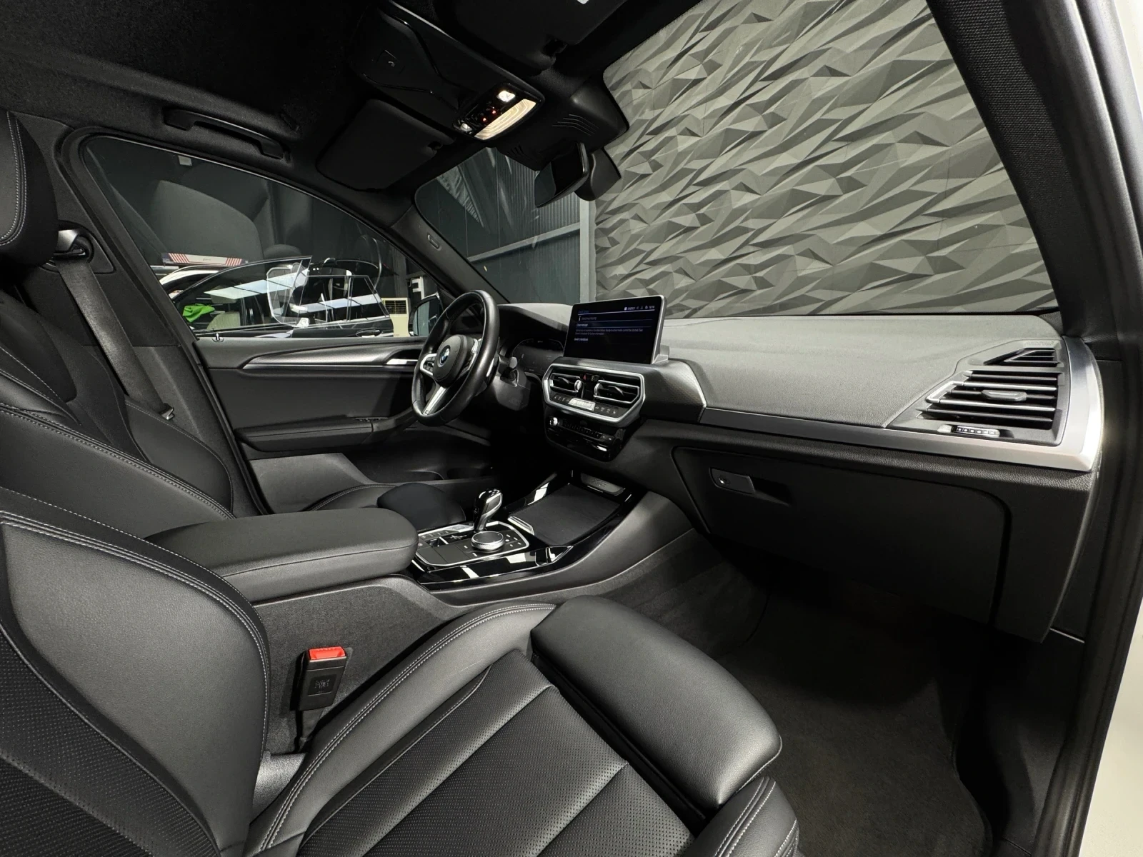 BMW X3 xDrive30e M-Sport* Camera* Подгрев* Plug-in - изображение 8