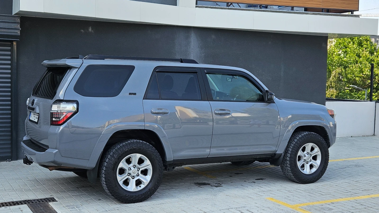 Toyota 4runner SR5 - изображение 5