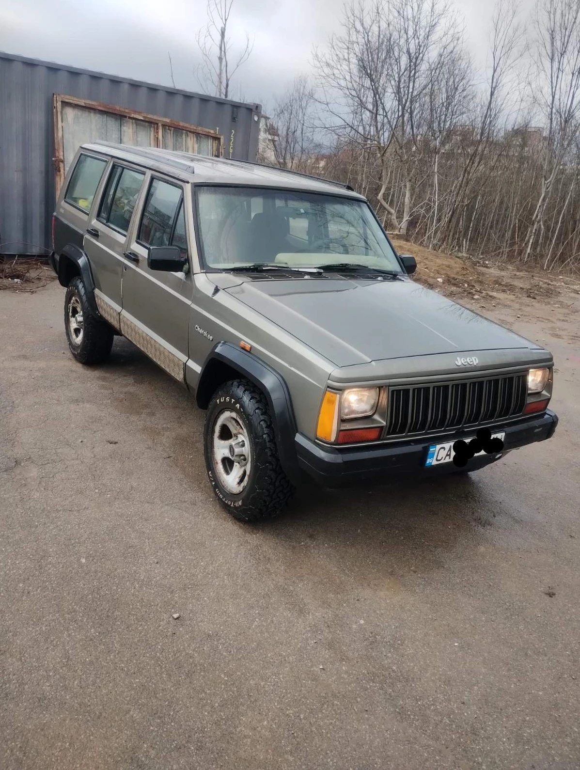 Jeep Cherokee  - изображение 2