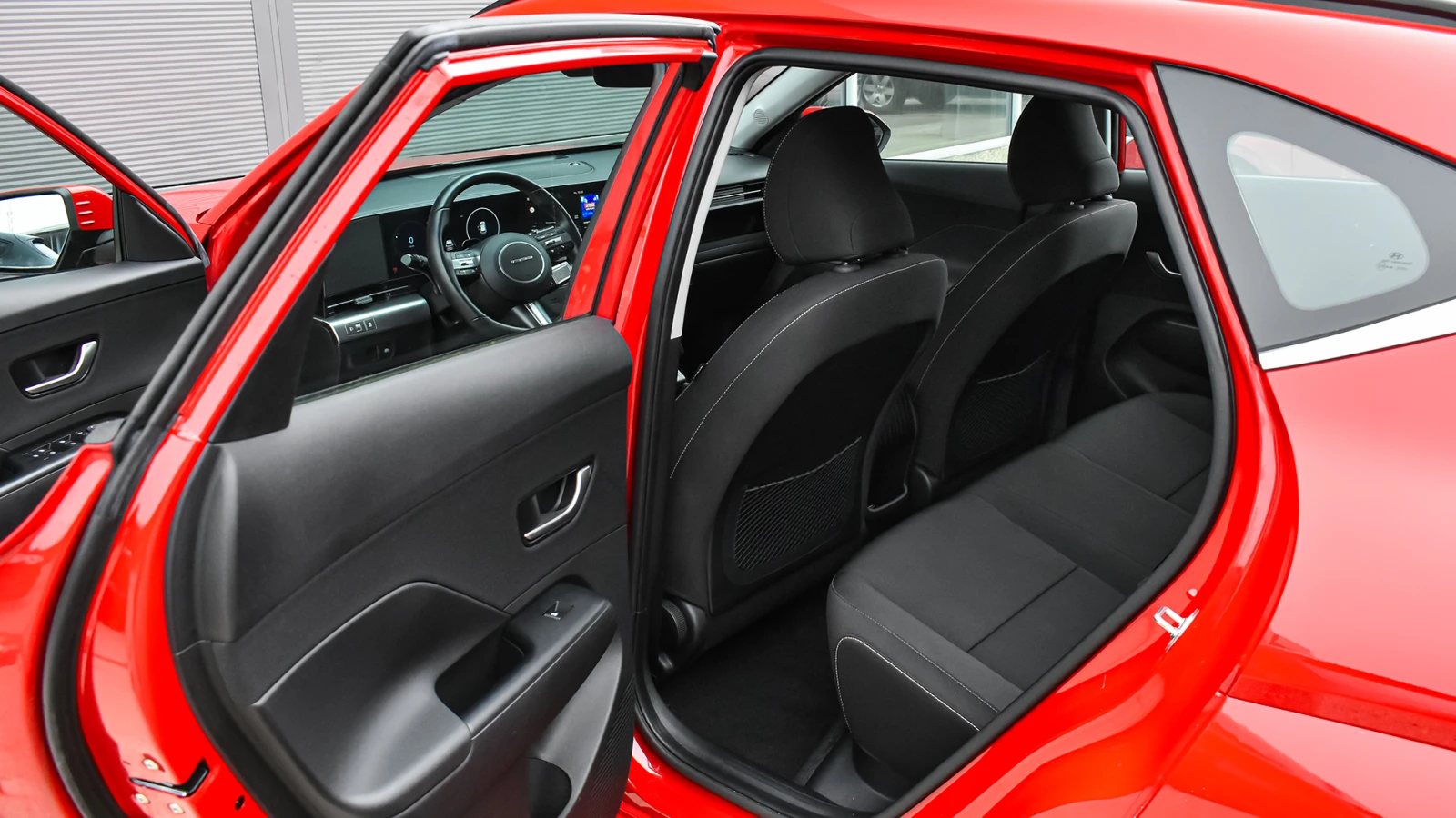 Hyundai Kona II Electric 65.4 kWh Intuitive | Mobile.bg � ����������� 9