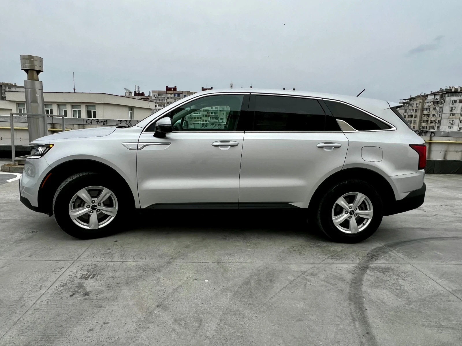 Kia Sorento, снимка 9 - Автомобили и джипове - 53916442