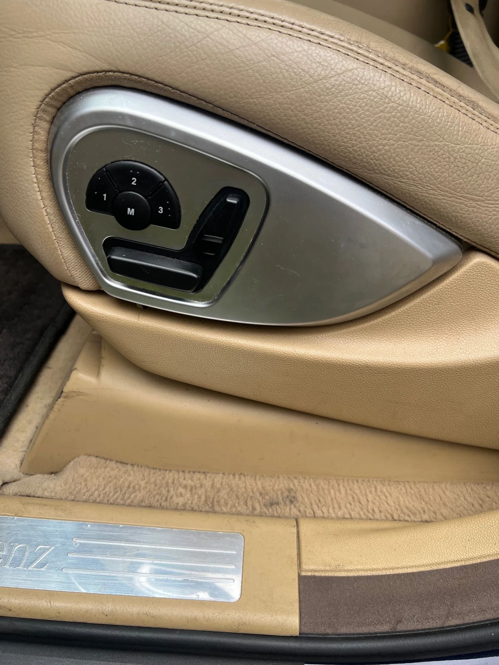 Mercedes-Benz ML 350, снимка 12 - Автомобили и джипове - 54100226