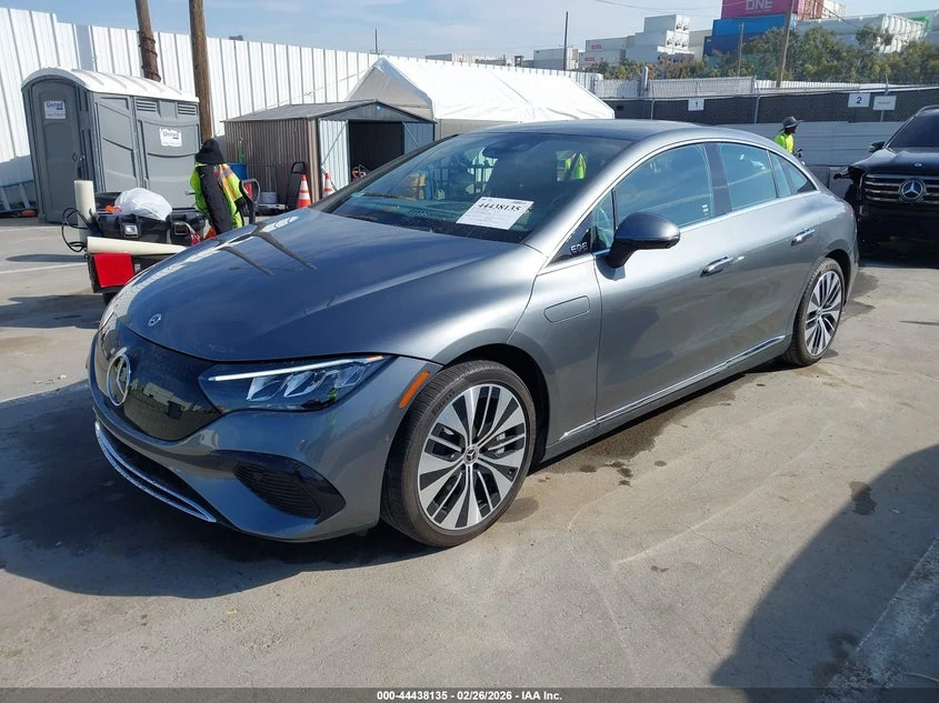 Mercedes-Benz EQE 350+ Sedan, снимка 2 - Автомобили и джипове - 54245569