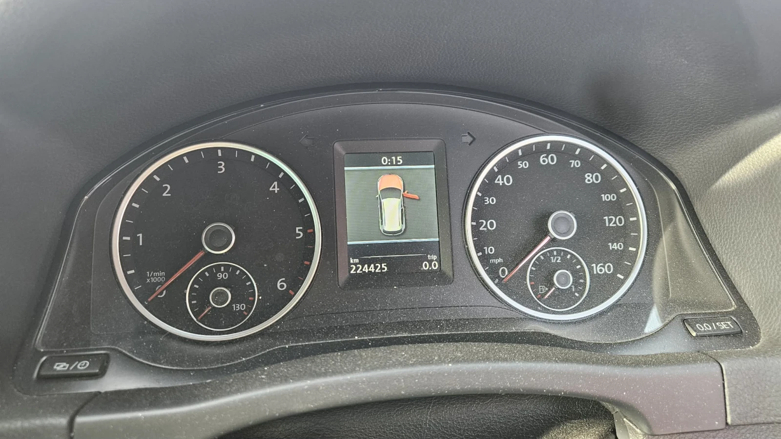 VW Tiguan 2, 0, снимка 14 - Автомобили и джипове - 54249823