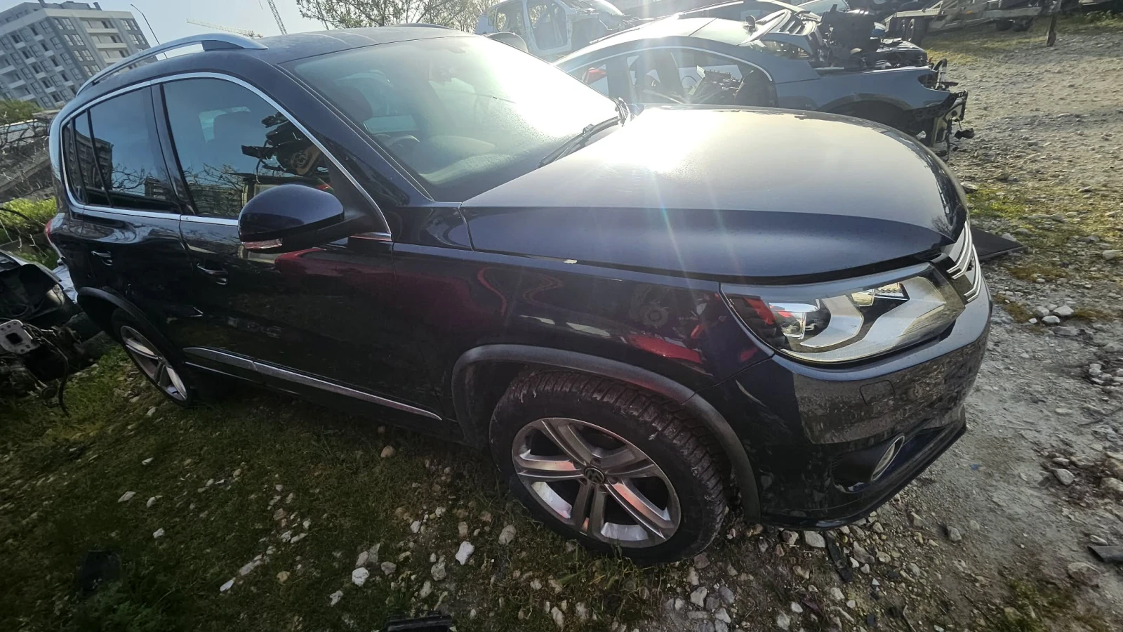 VW Tiguan 2, 0, снимка 13 - Автомобили и джипове - 54249823