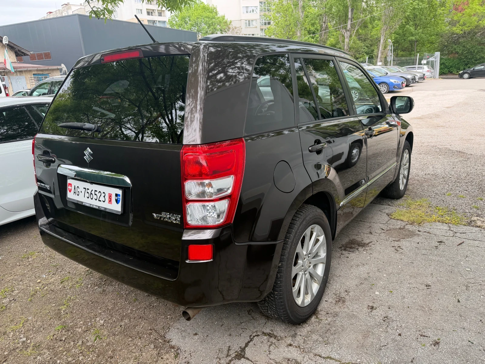 Suzuki Grand vitara 2.4VVT-I* 4X4* Facelift, снимка 5 - Автомобили и джипове - 54423219