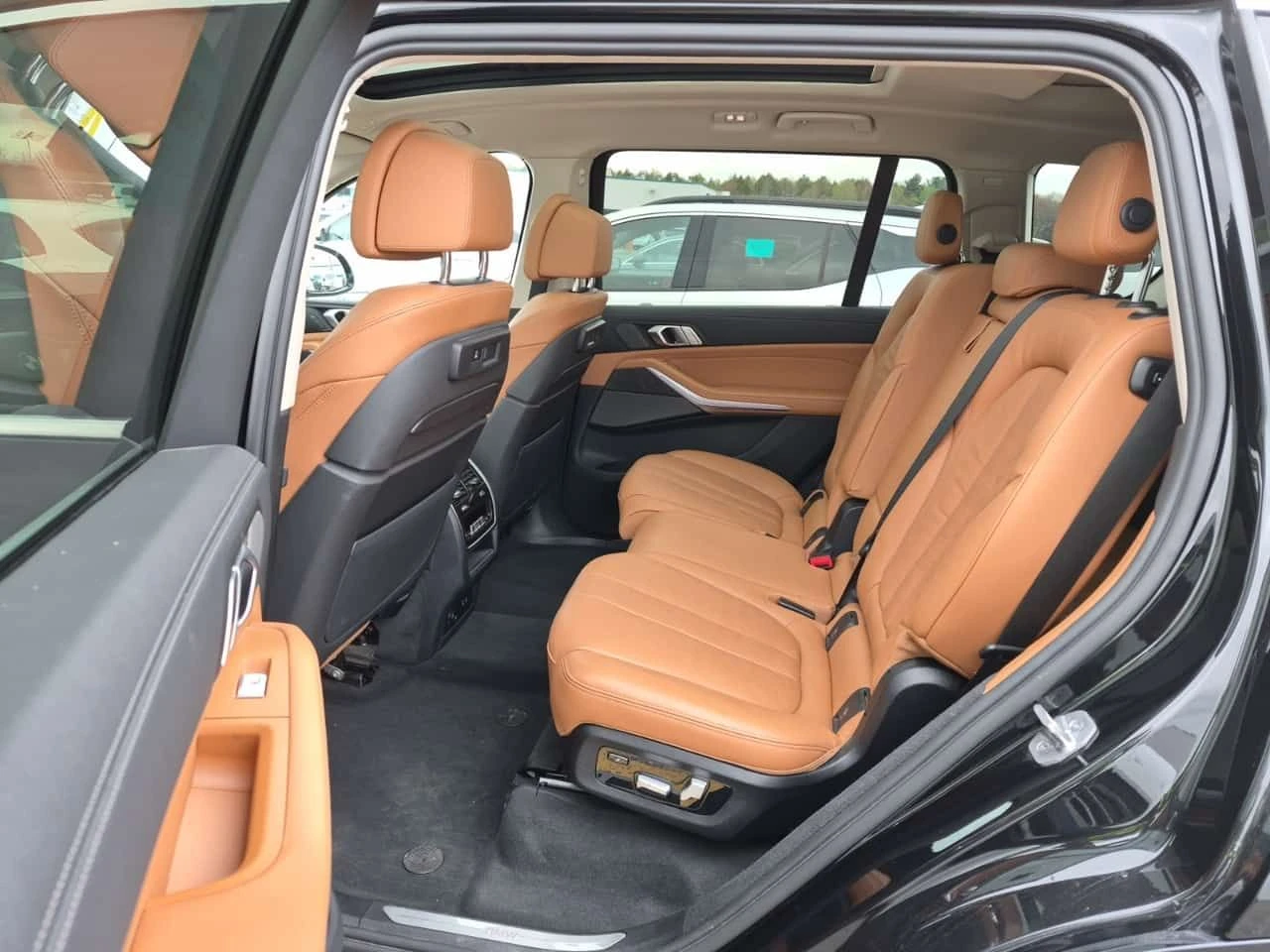 BMW X7 * XDRIVE40I * CARFAX * ЦЕНА ДО БГ, снимка 10 - Автомобили и джипове - 54608687