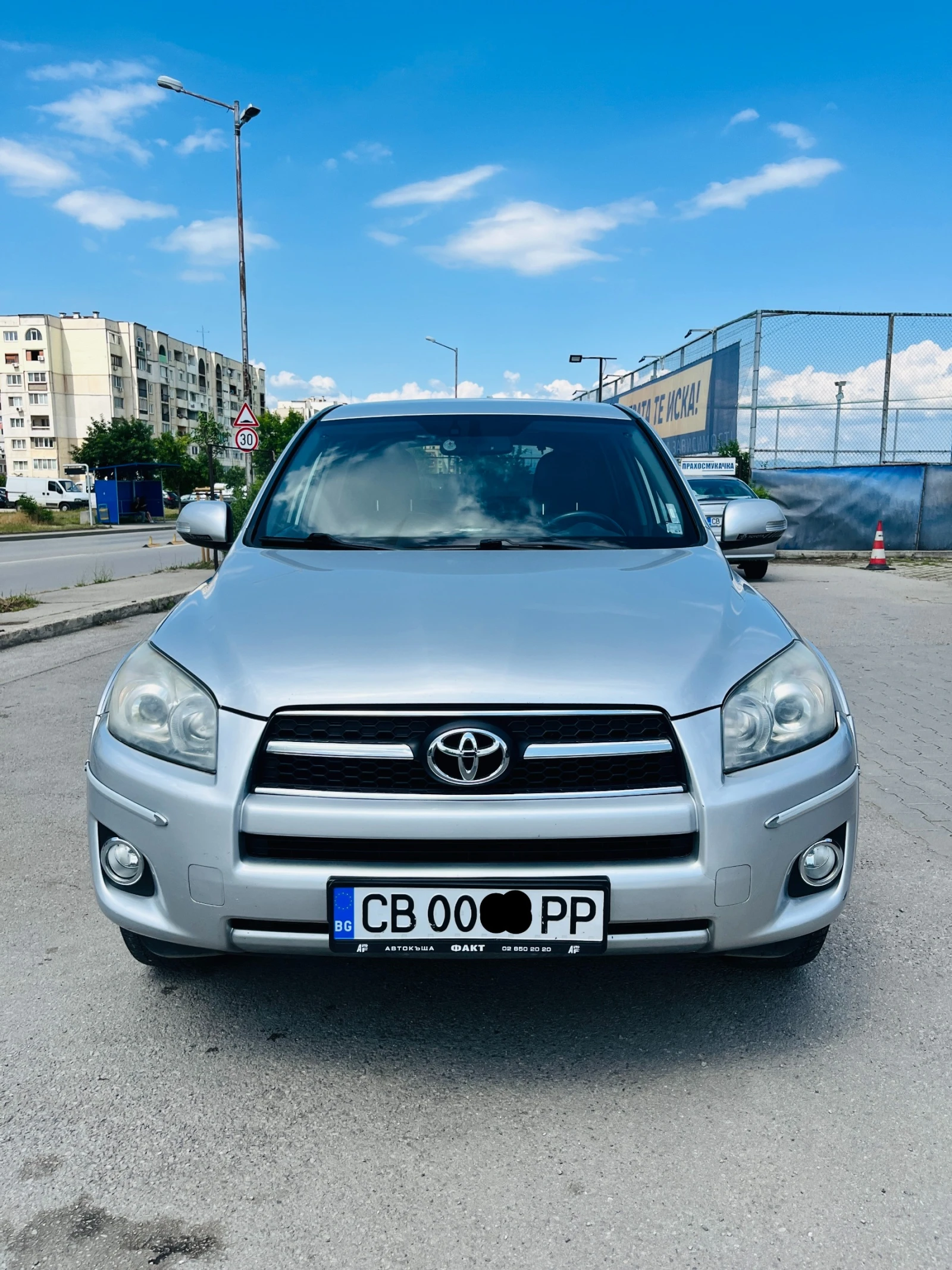 Toyota Rav4 Toyota RAV4 2.2 4x4 Автоматик Кожа 280000км РЕАЛН!