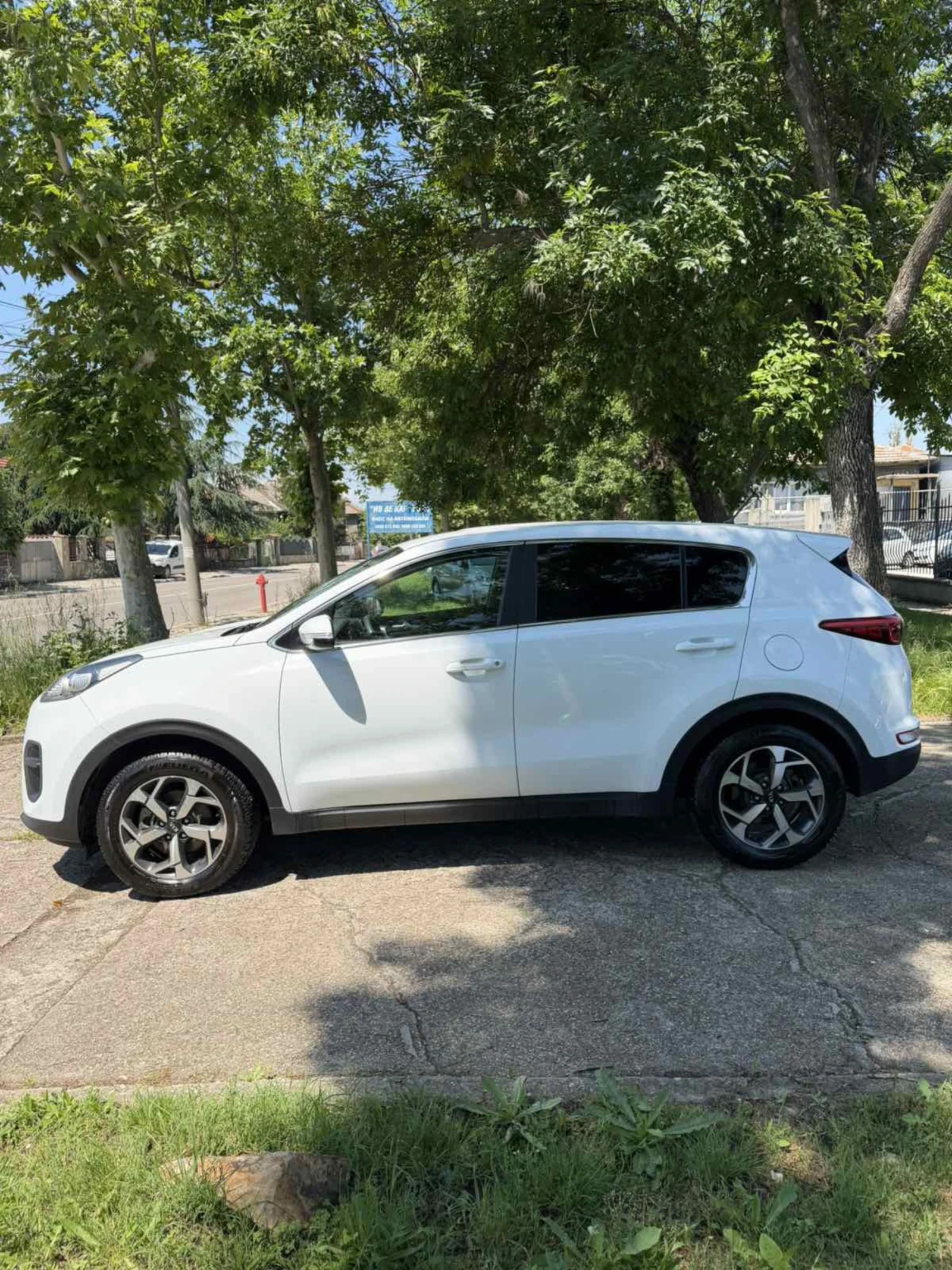 Kia Sportage, снимка 9 - Автомобили и джипове - 54853411