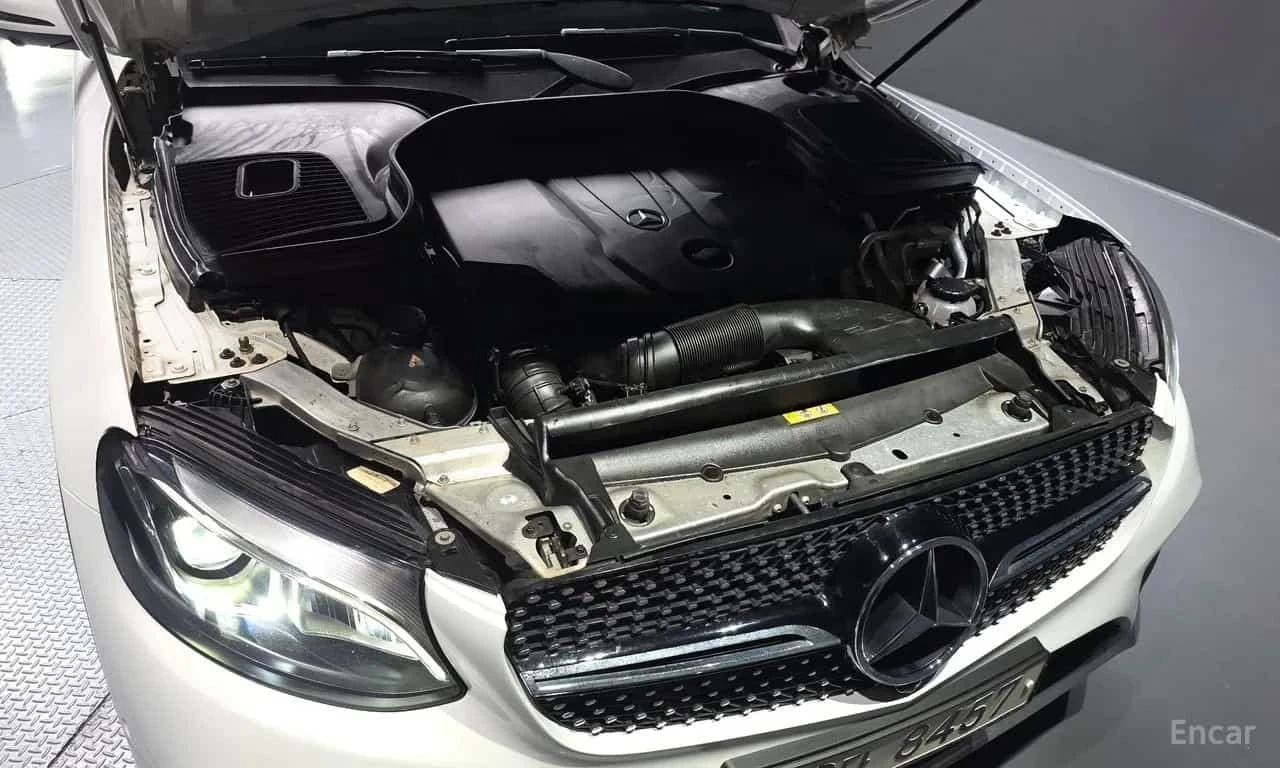 Mercedes-Benz GLC 220 * GLC220 d 4MATIC Coupe * ЦЕНА ДО БГ, снимка 16 - Автомобили и джипове - 55750966