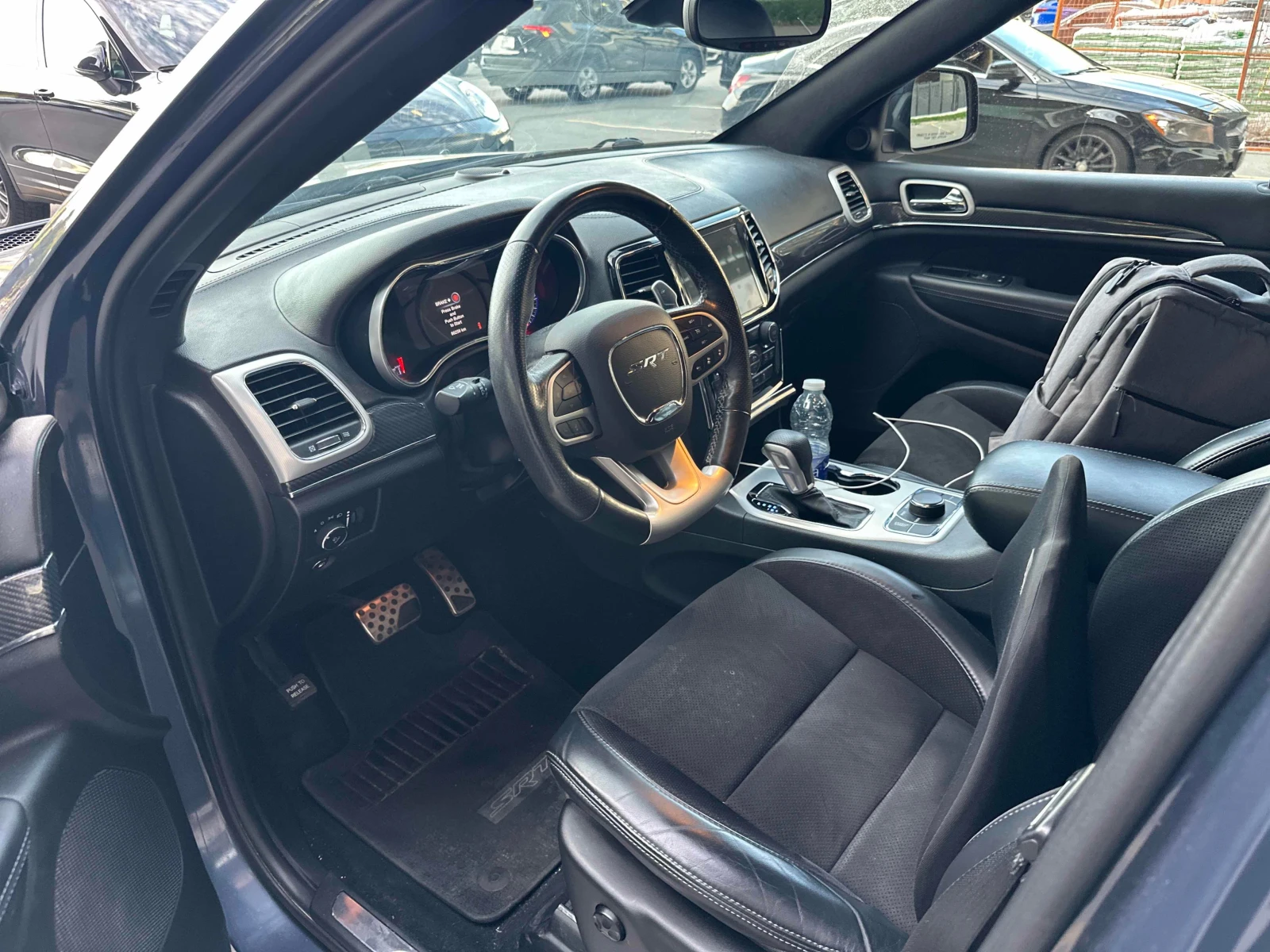 Jeep Grand cherokee * SRT * CARFAX * ЦЕНА ДО БГ, снимка 6 - Автомобили и джипове - 55838220