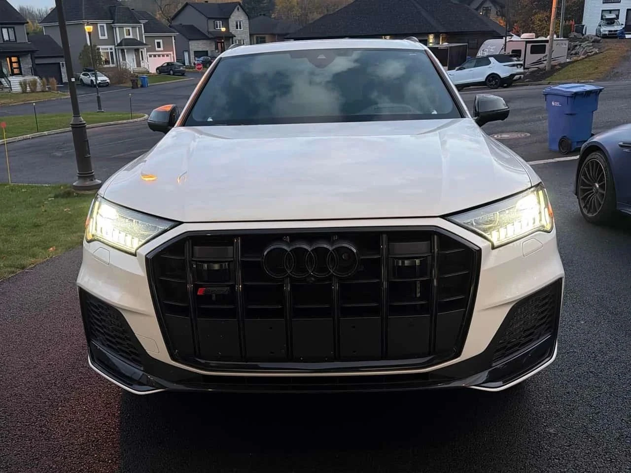 Audi SQ7, снимка 4 - Автомобили и джипове - 56689274