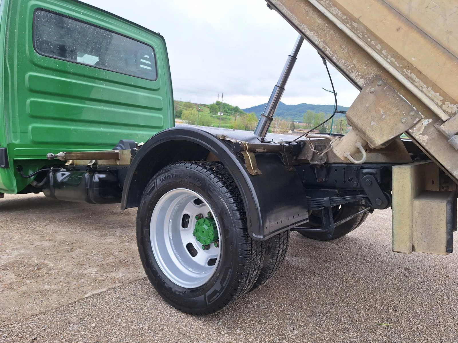 Iveco 35c15 ДО 3, 5т. САМОСВАЛ 120000 км НОВ ВНОС ШВЕЙЦАРИЯ - изображение 7