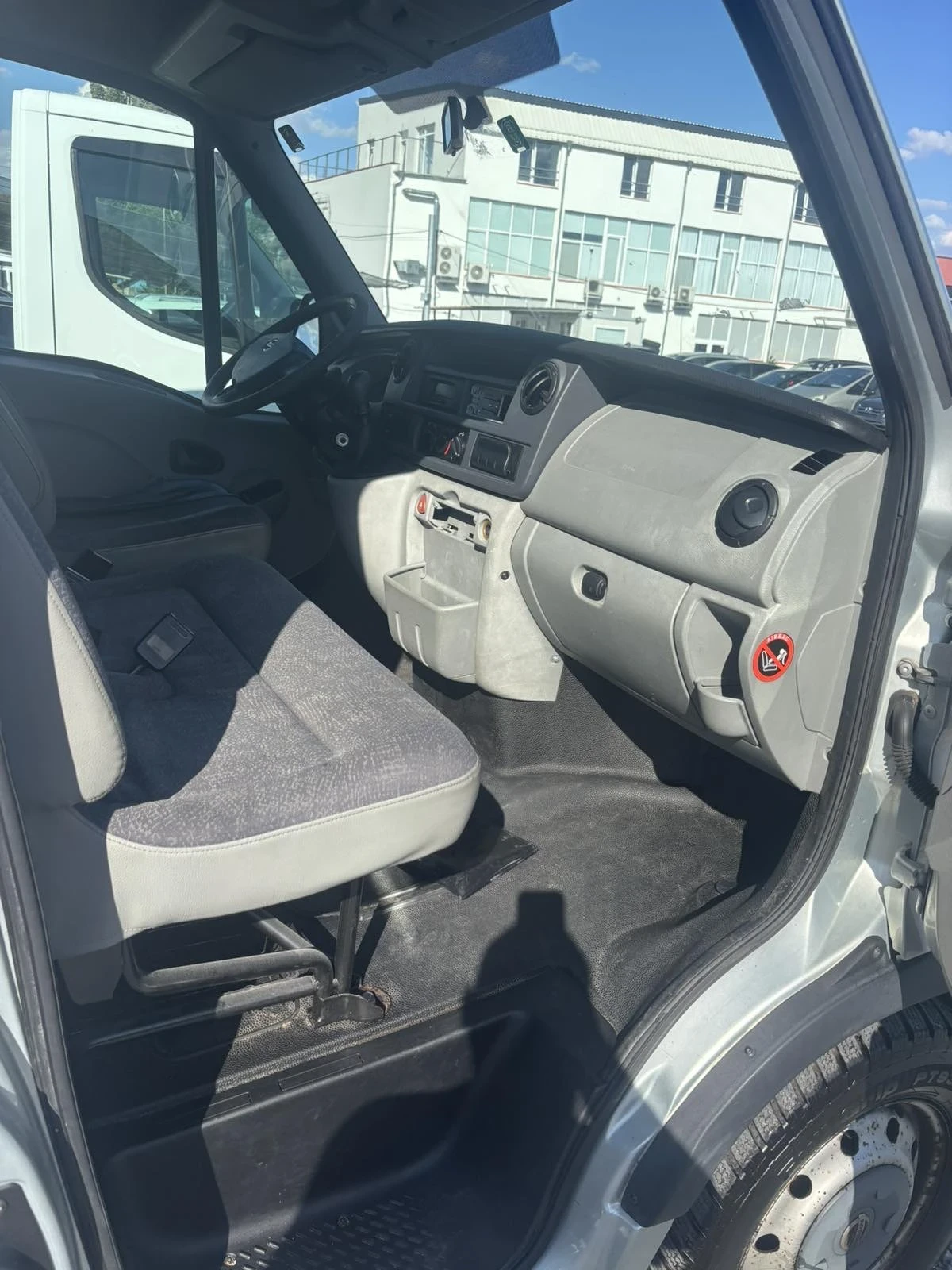 Nissan Interstar 2.5 d | Mobile.bg   11