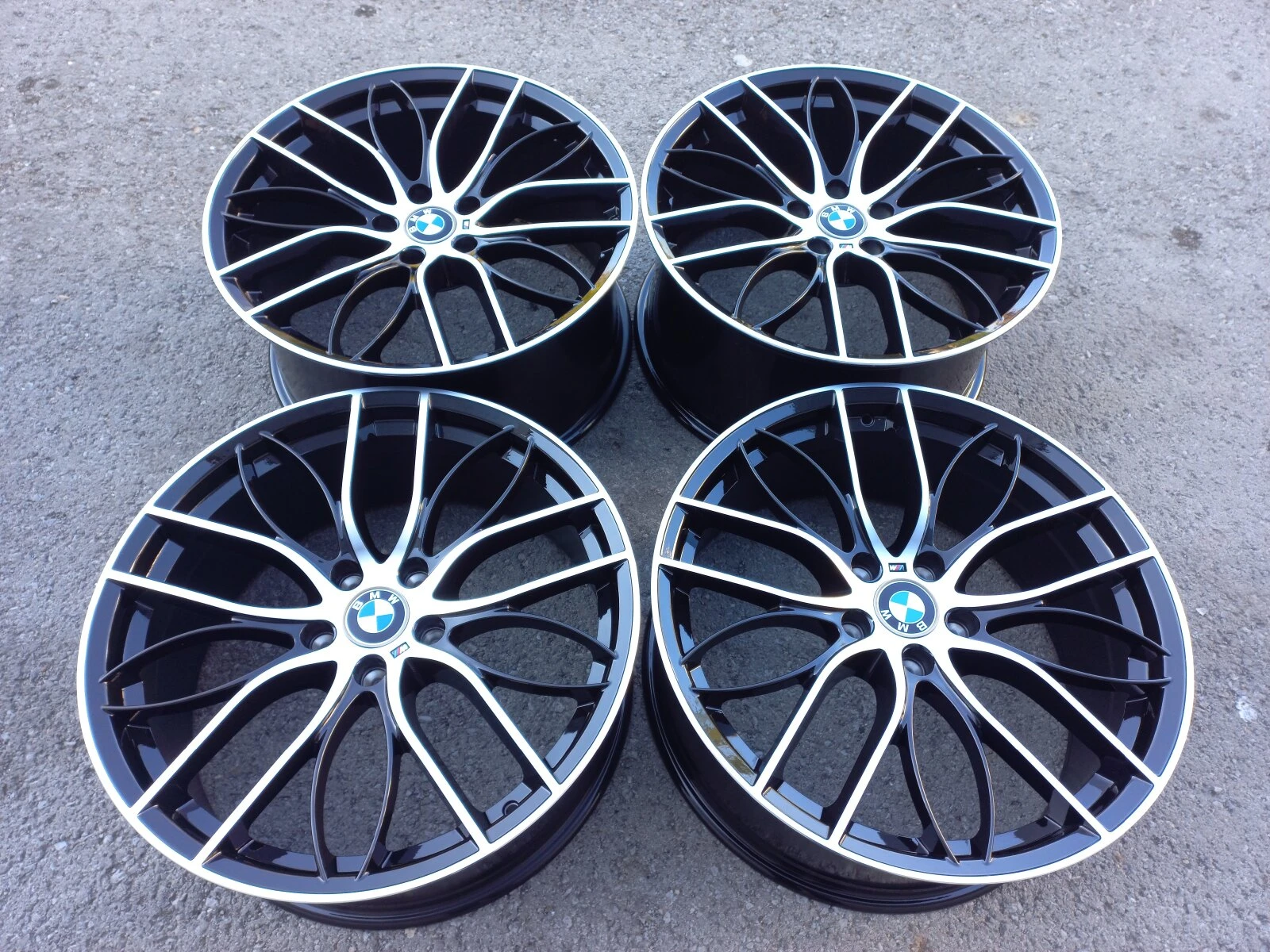 ������ �� BMW | Mobile.bg � ����������� 15