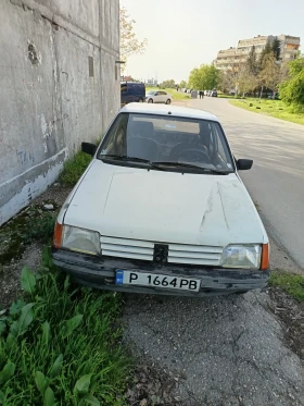 Peugeot 205