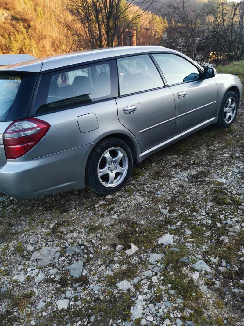 Subaru Legacy 4 WD Boxer , снимка 3 - Автомобили и джипове - 46987568