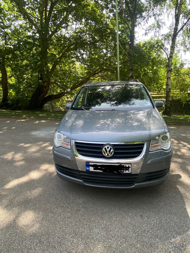 VW Touran 2 109 Метан, снимка 1 - Автомобили и джипове - 46350882