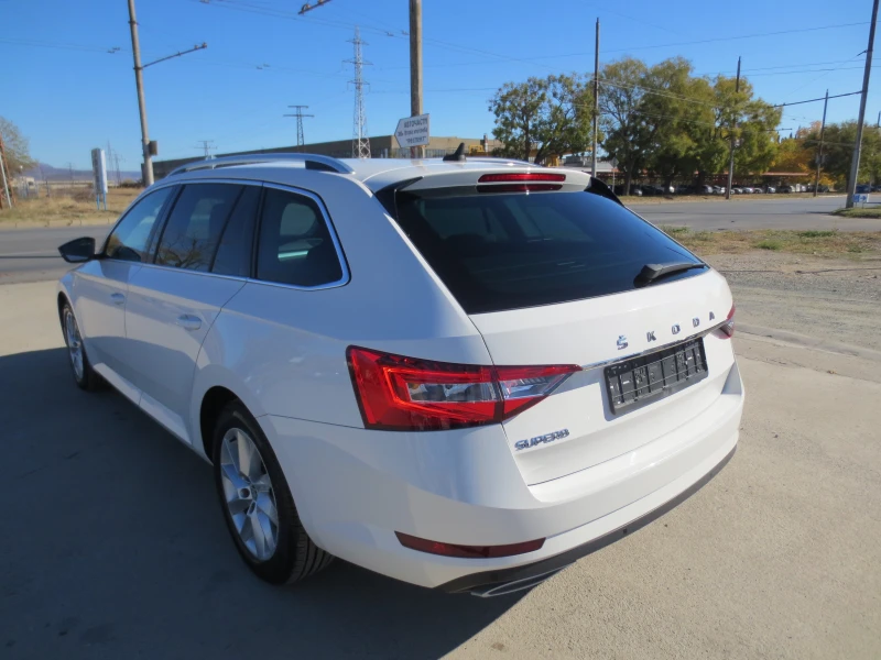 Skoda Superb 2.0 TDI , снимка 7 - Автомобили и джипове - 47877107