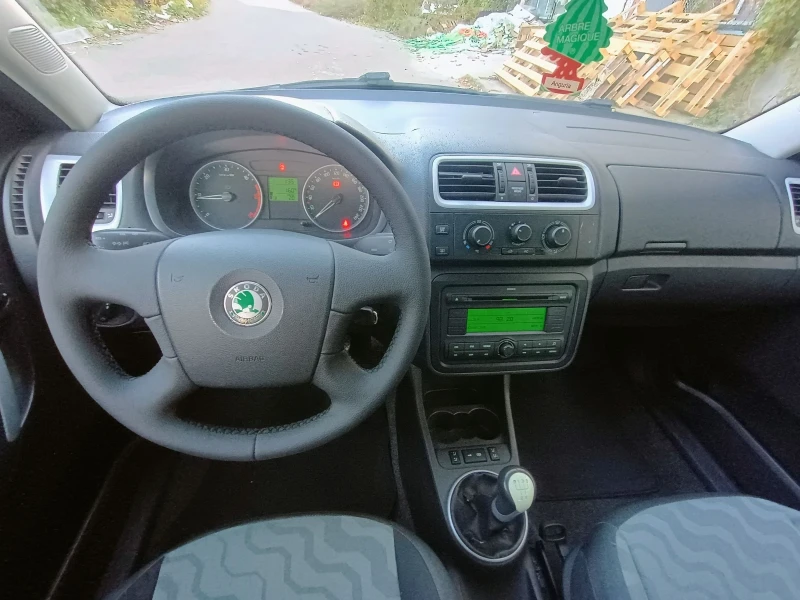 Skoda Roomster 1.9tdi 105hp, снимка 14 - Автомобили и джипове - 47896274