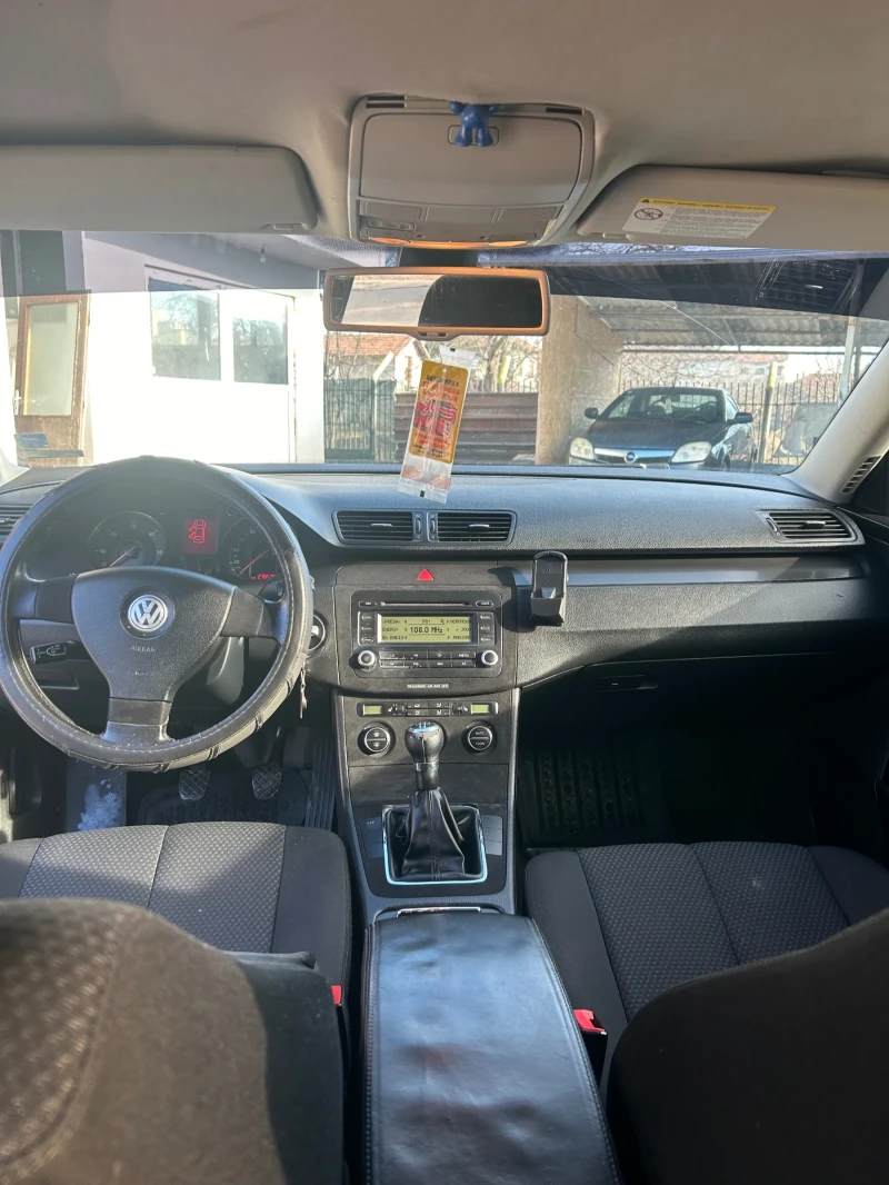 VW Passat  B6 1.9tdi 2006г., снимка 8 - Автомобили и джипове - 48573510