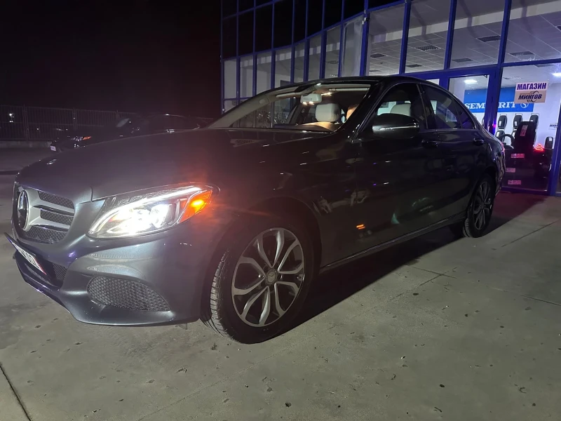 Mercedes-Benz C 300 AMG* 4MATIC* PANORAMA* Full* , снимка 12 - Автомобили и джипове - 48899342