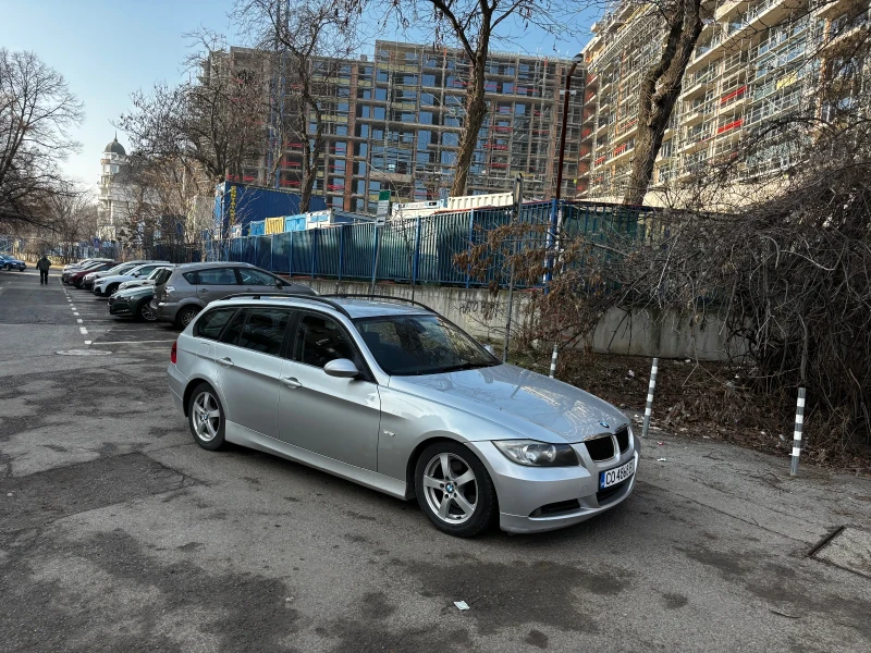 BMW 320, снимка 1 - Автомобили и джипове - 48906650