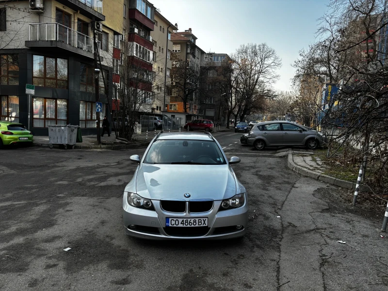 BMW 320, снимка 2 - Автомобили и джипове - 48906650