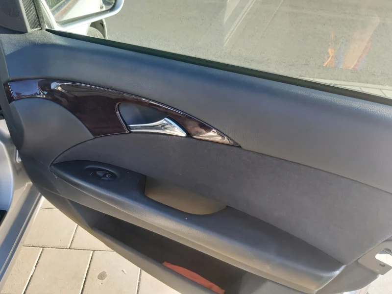 Mercedes-Benz 220 E220, снимка 10 - Автомобили и джипове - 51358947